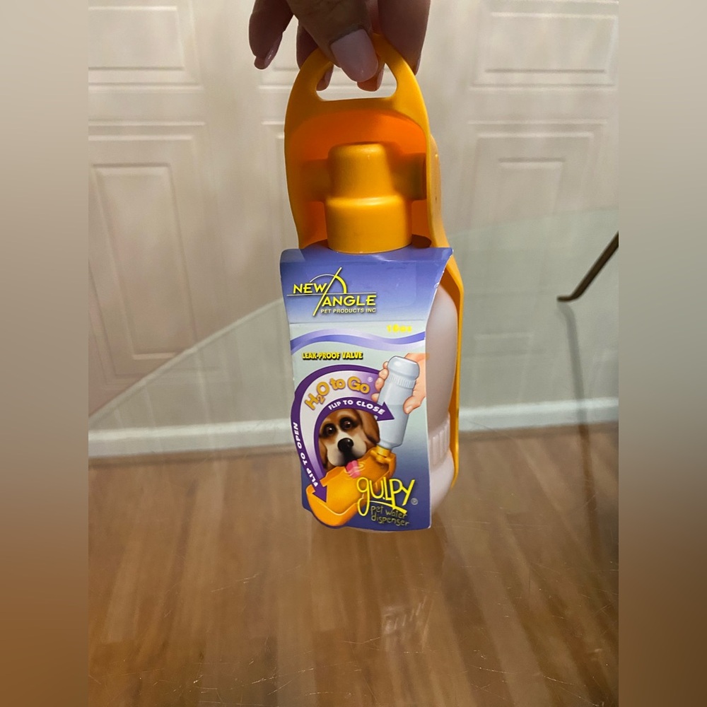 GULPY Water Dispenser for Pet, 10-Ounce, Yellow